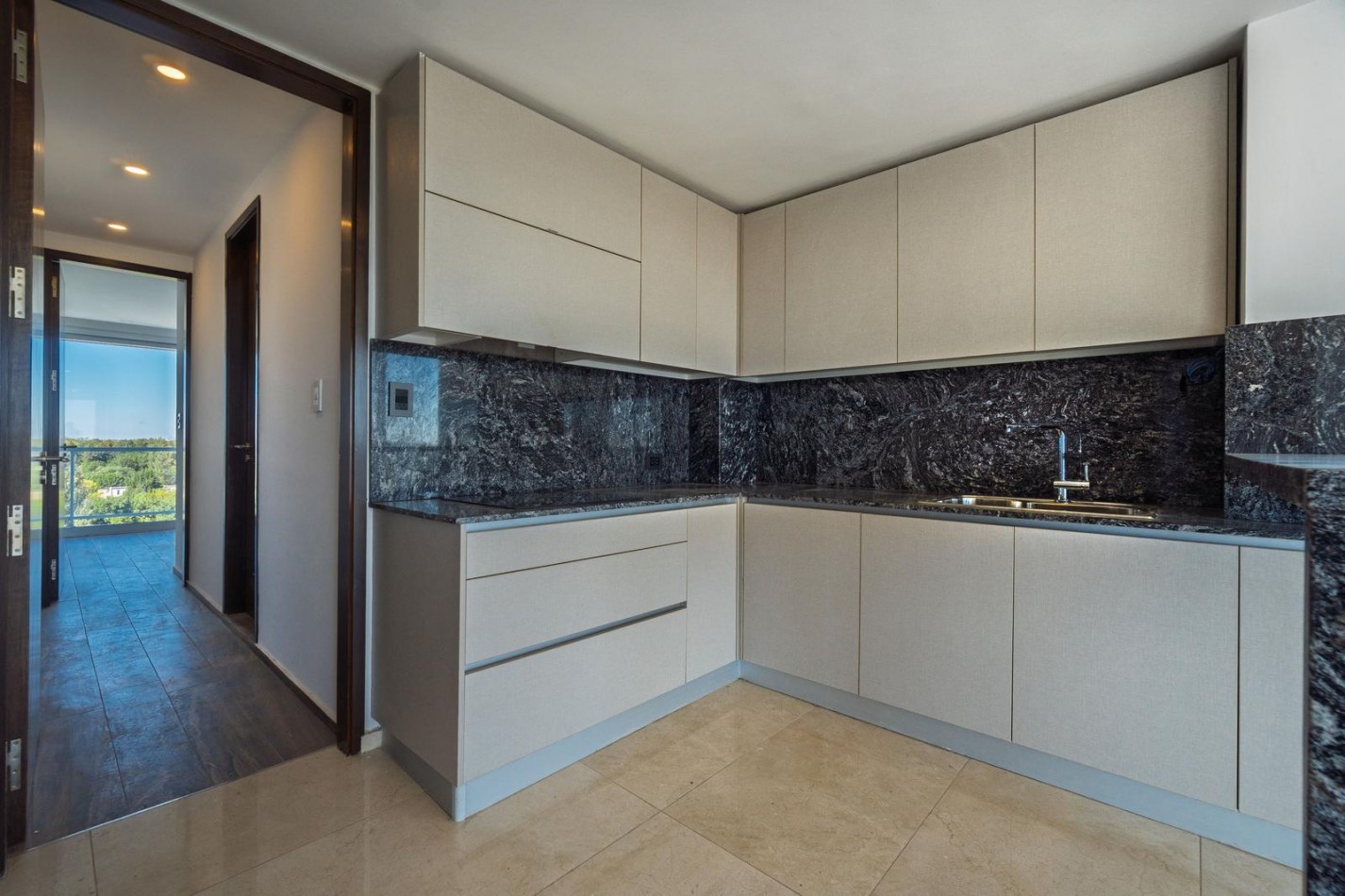 SCHWEITZER 8821  PISO 6 DTO B