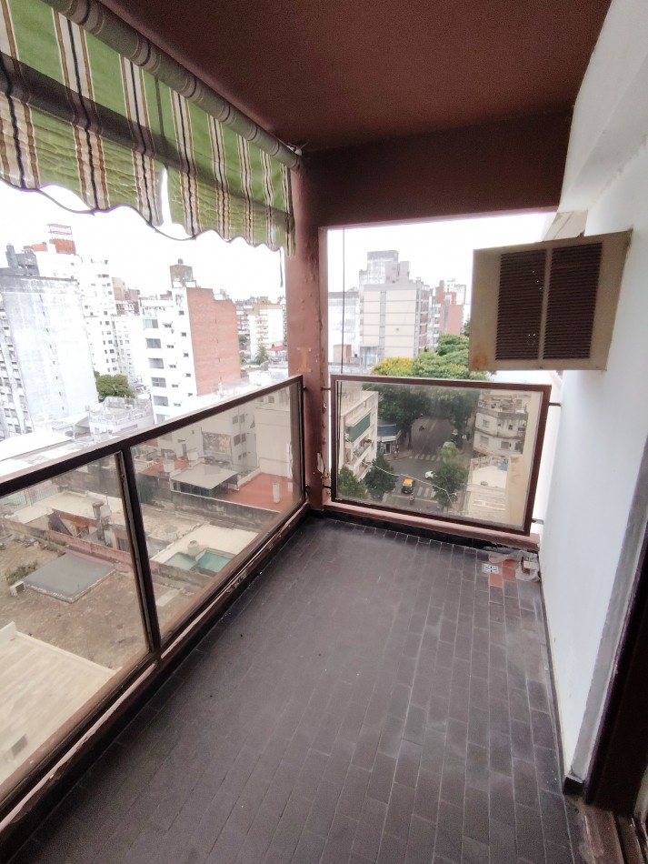 BUENOS AIRES 1555  PISO 09  DTO 01