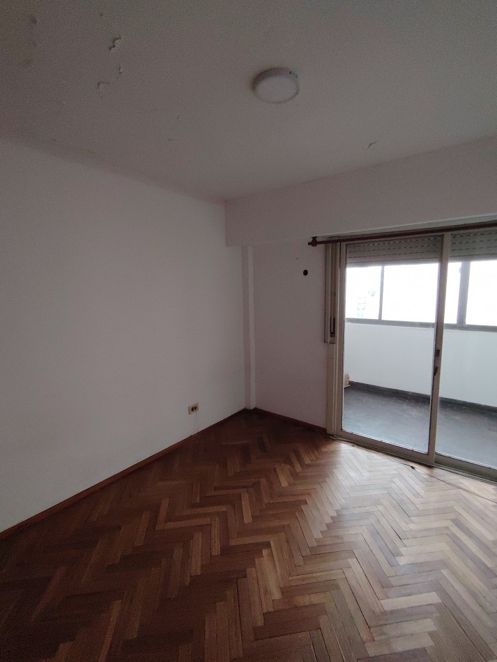 BUENOS AIRES 1555  PISO 09  DTO 01