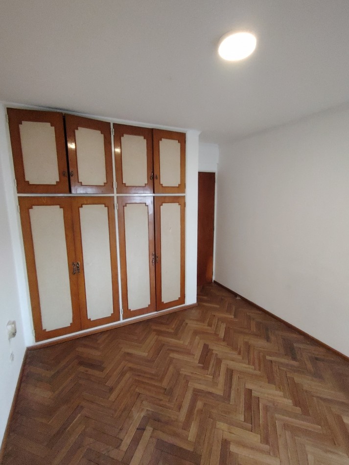 BUENOS AIRES 1555  PISO 09  DTO 01