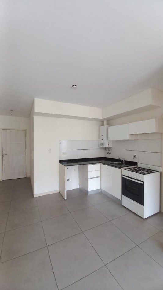 PUCCINI  575 02 01 ( AV CARBALLO 500 )