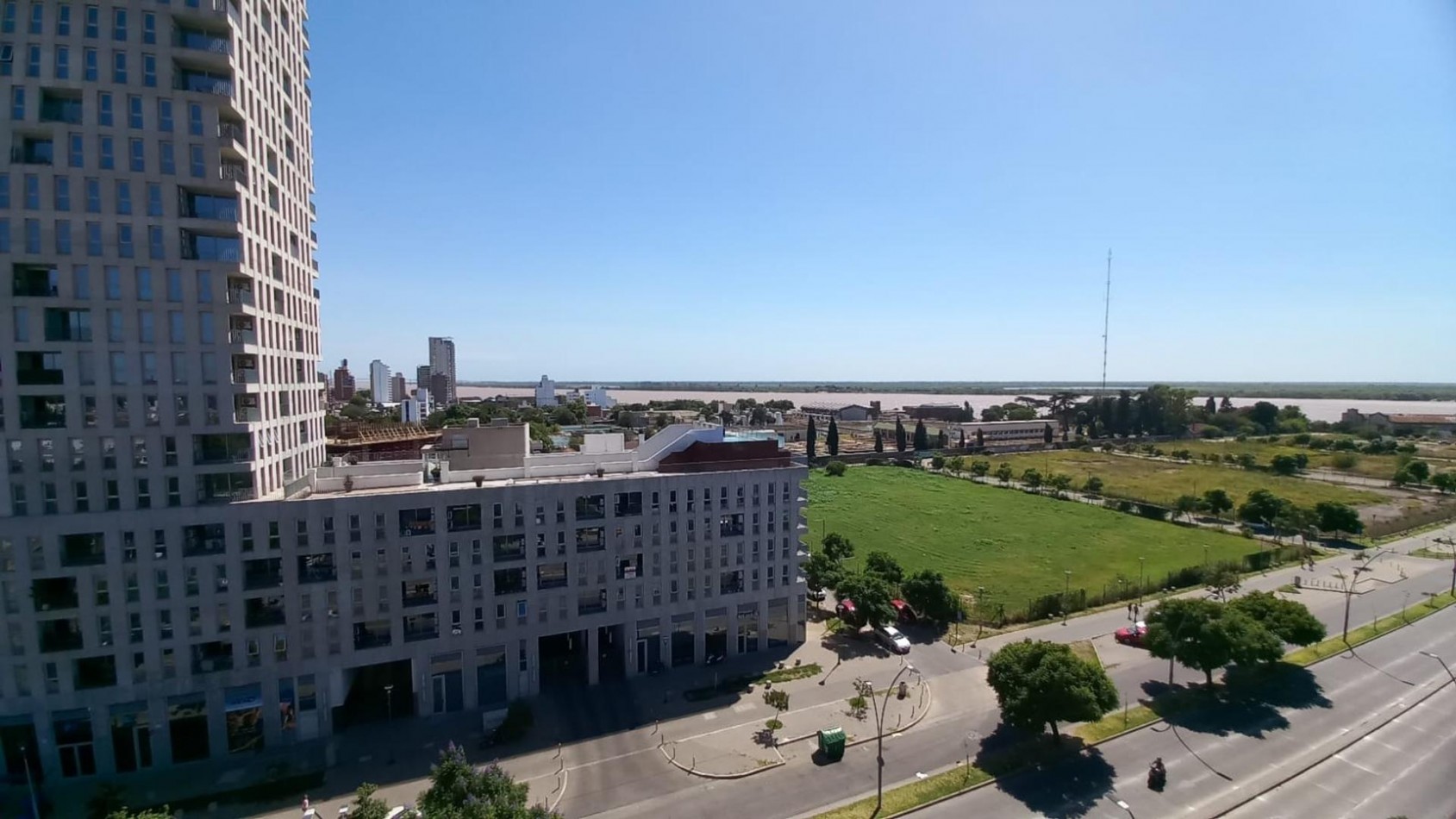 PUCCINI  575 02 01 ( AV CARBALLO 500 )