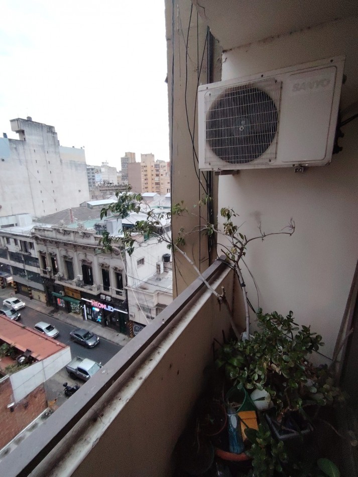 CORRIENTES 483  PISO 05  DTO. C