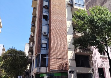 MORENO 1494  PISO 09  DTO "A"