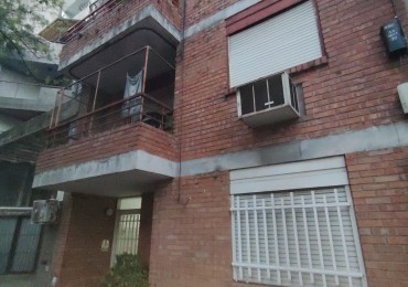 COLON 1420  PISO 02  DTO 02